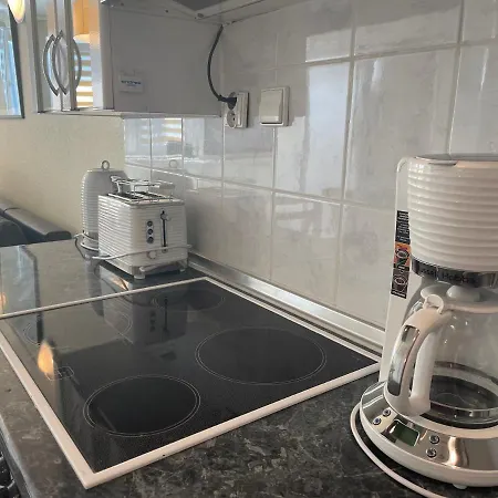 Διαμέρισμα Wolin-travel Campingowa Z Widokiem Na Morze *