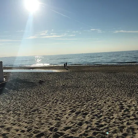Wolin-travel Campingowa Z Widokiem Na Morze Lägenhet *